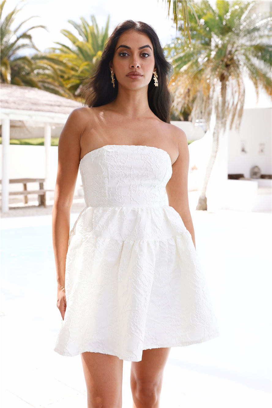 Silhouette Of Dreams Strapless Mini Dress White