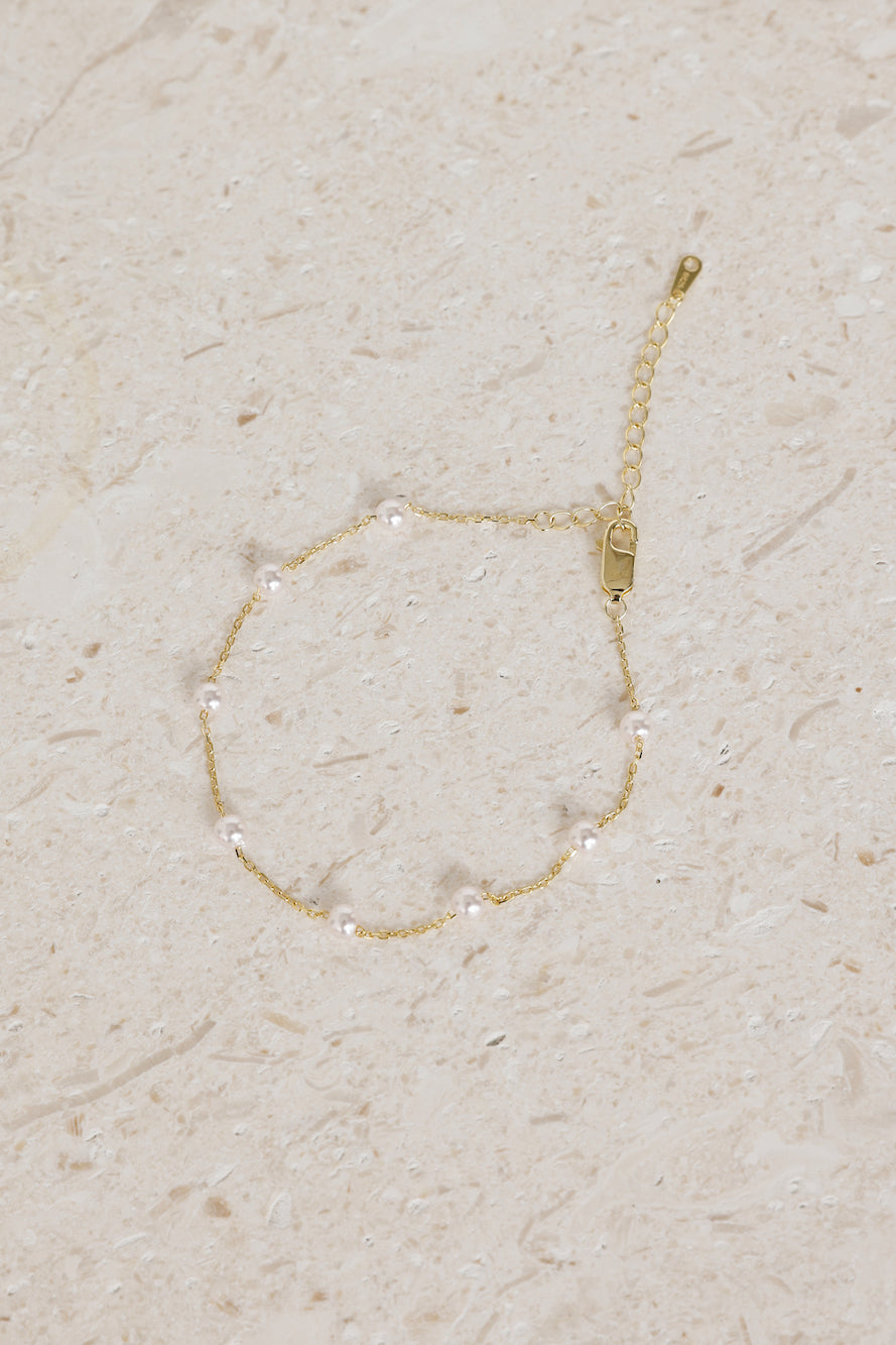 18k Gold Plated Dreamlike Pearl Bracelet Gold