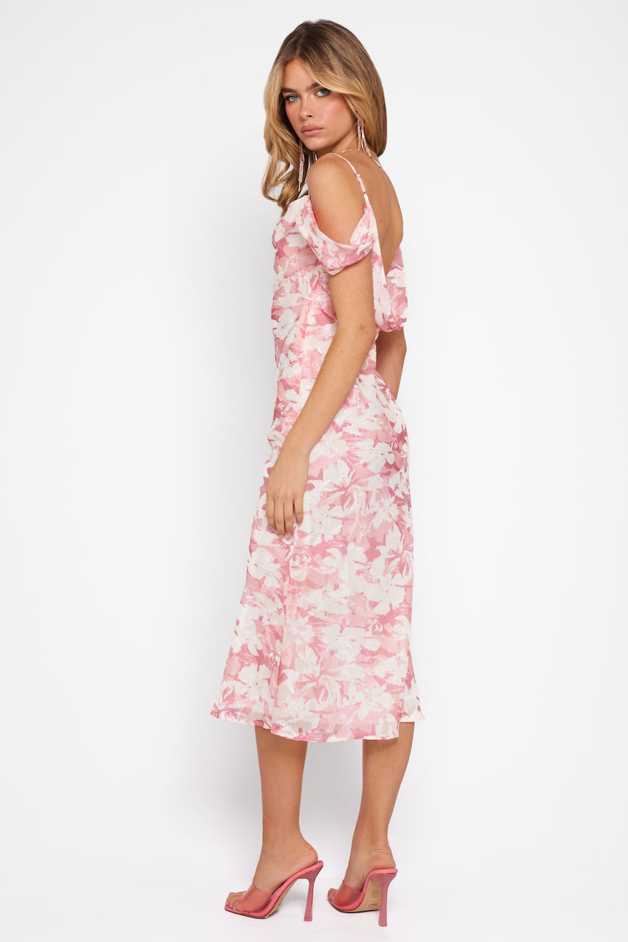 Fresh Horizon Midi Dress Pink