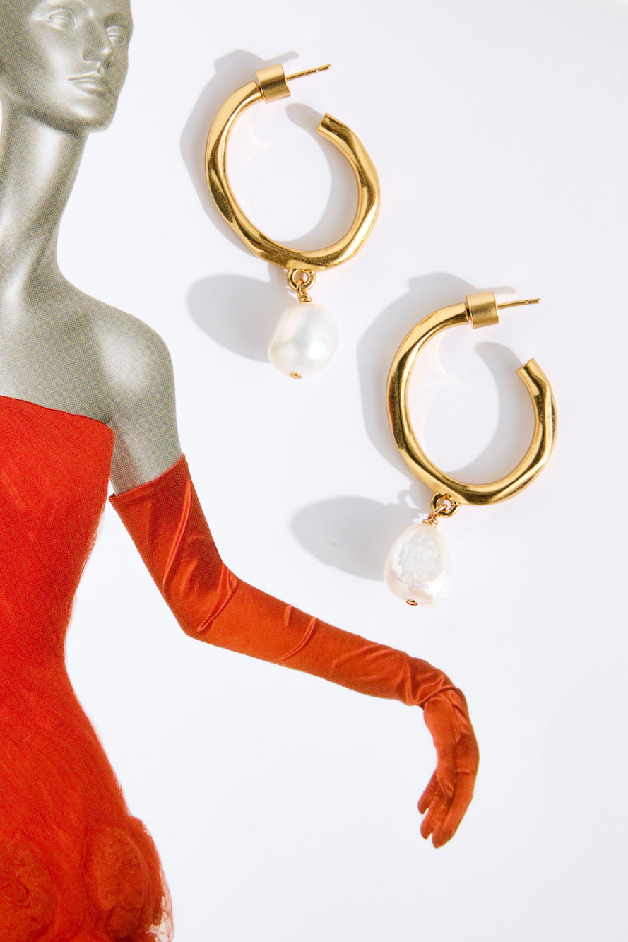 18k Gold Plated Pearl Escape Earrings Gold