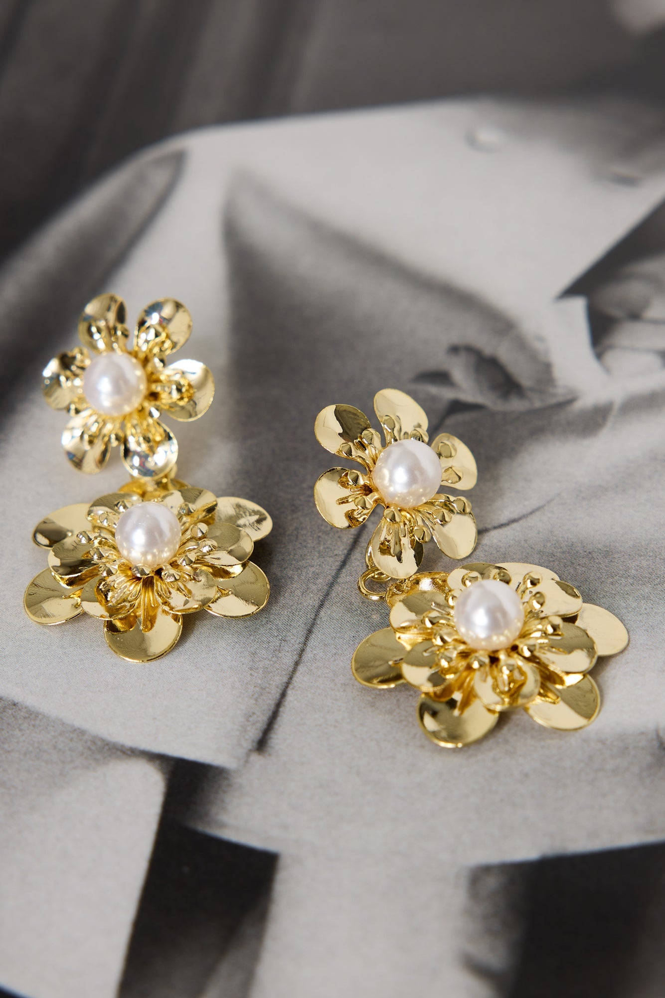 18k Gold Plated Pearl Flowering Earrings Gold
