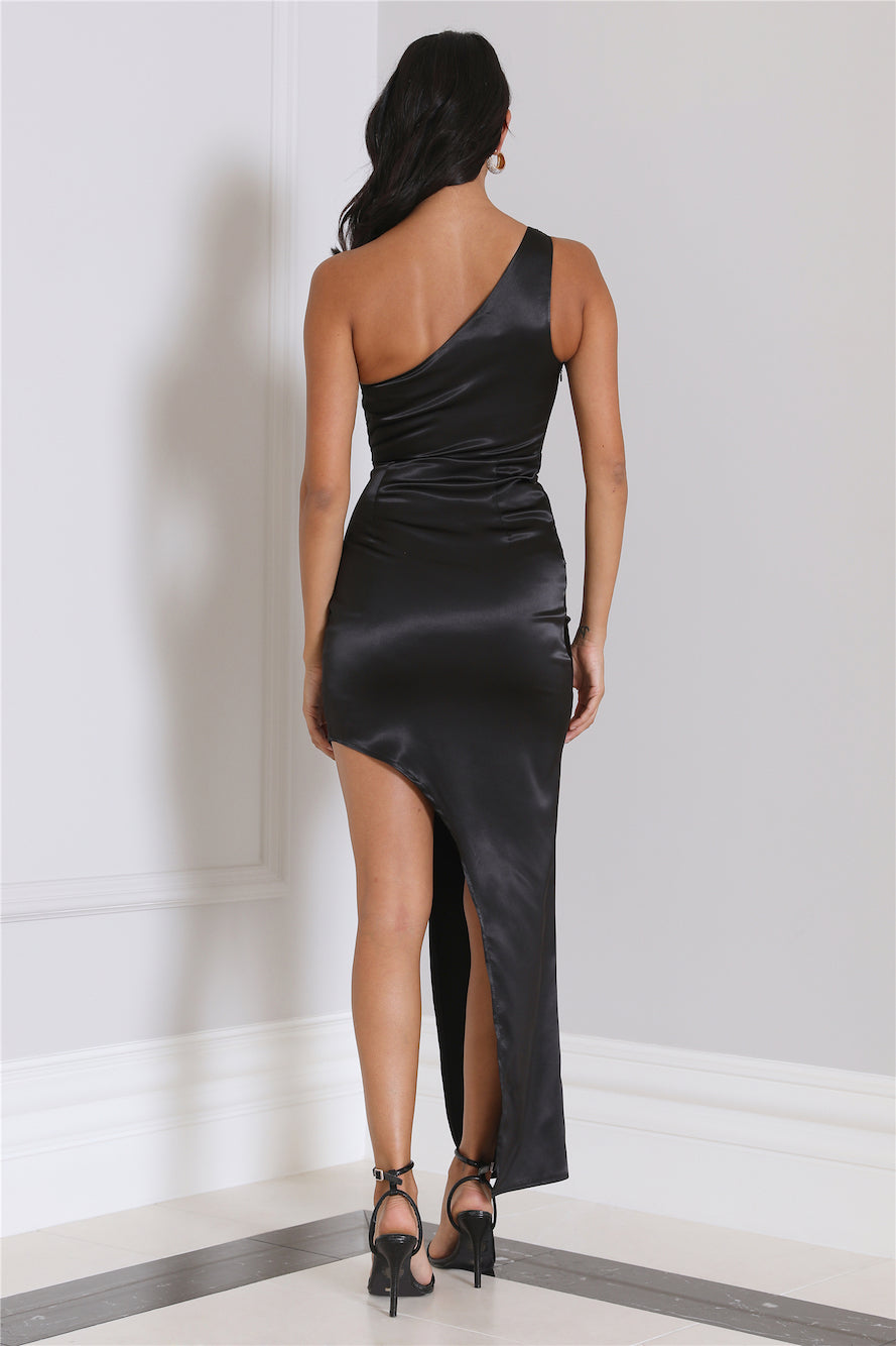 Sleekest Girl Midi Dress Black