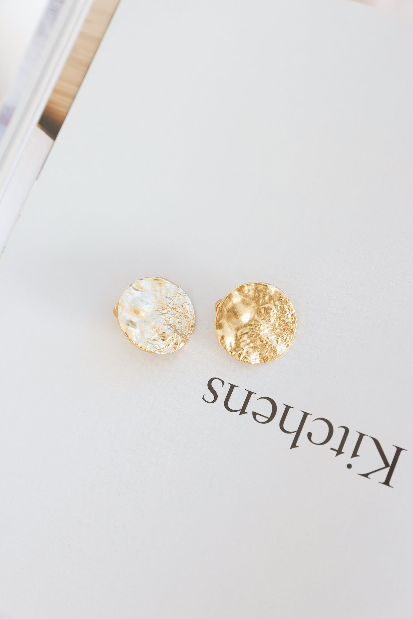 18k Gold Plated Shimmer Planet Earrings Gold