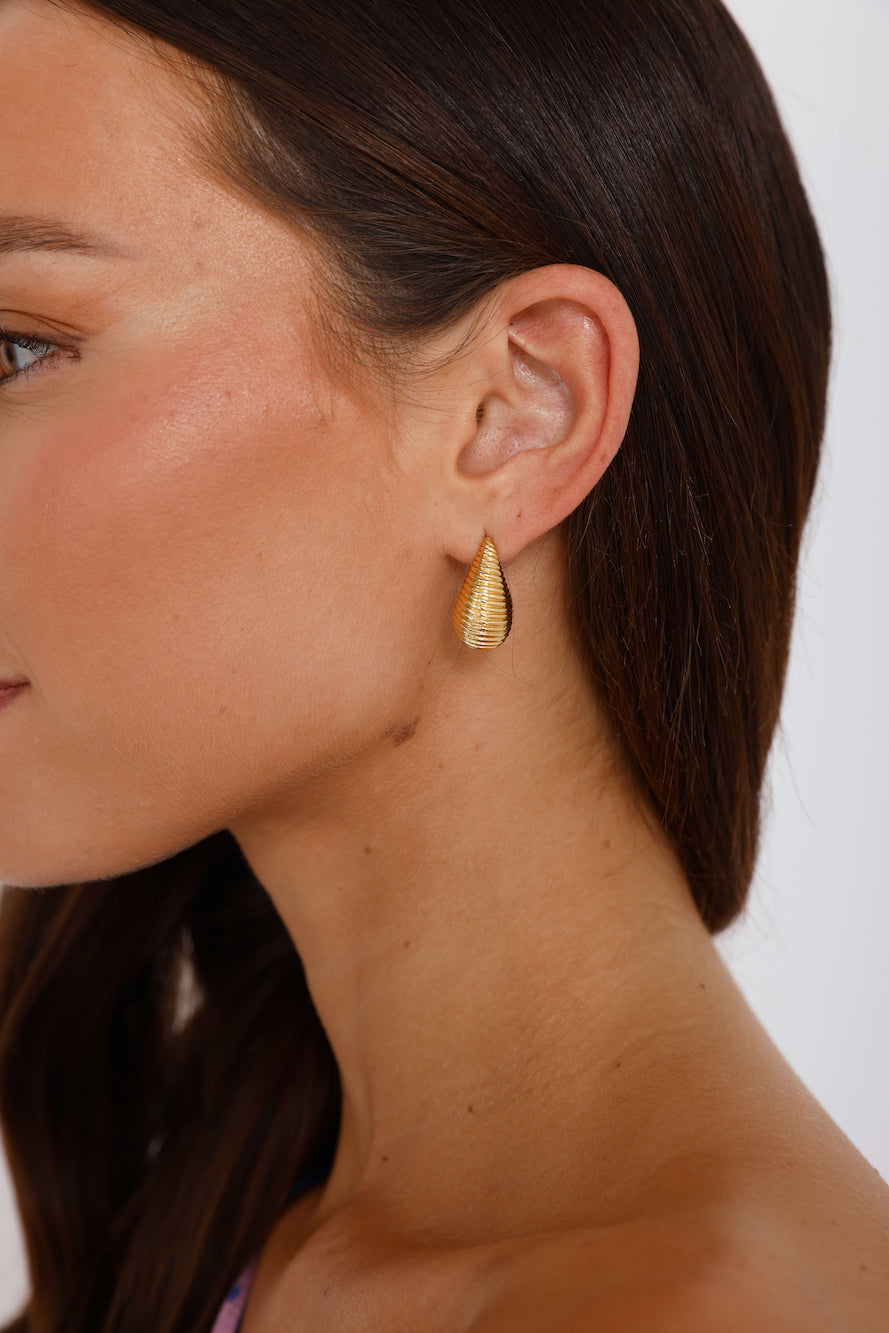 18k Gold Plated Honey Bee Earrings Gold