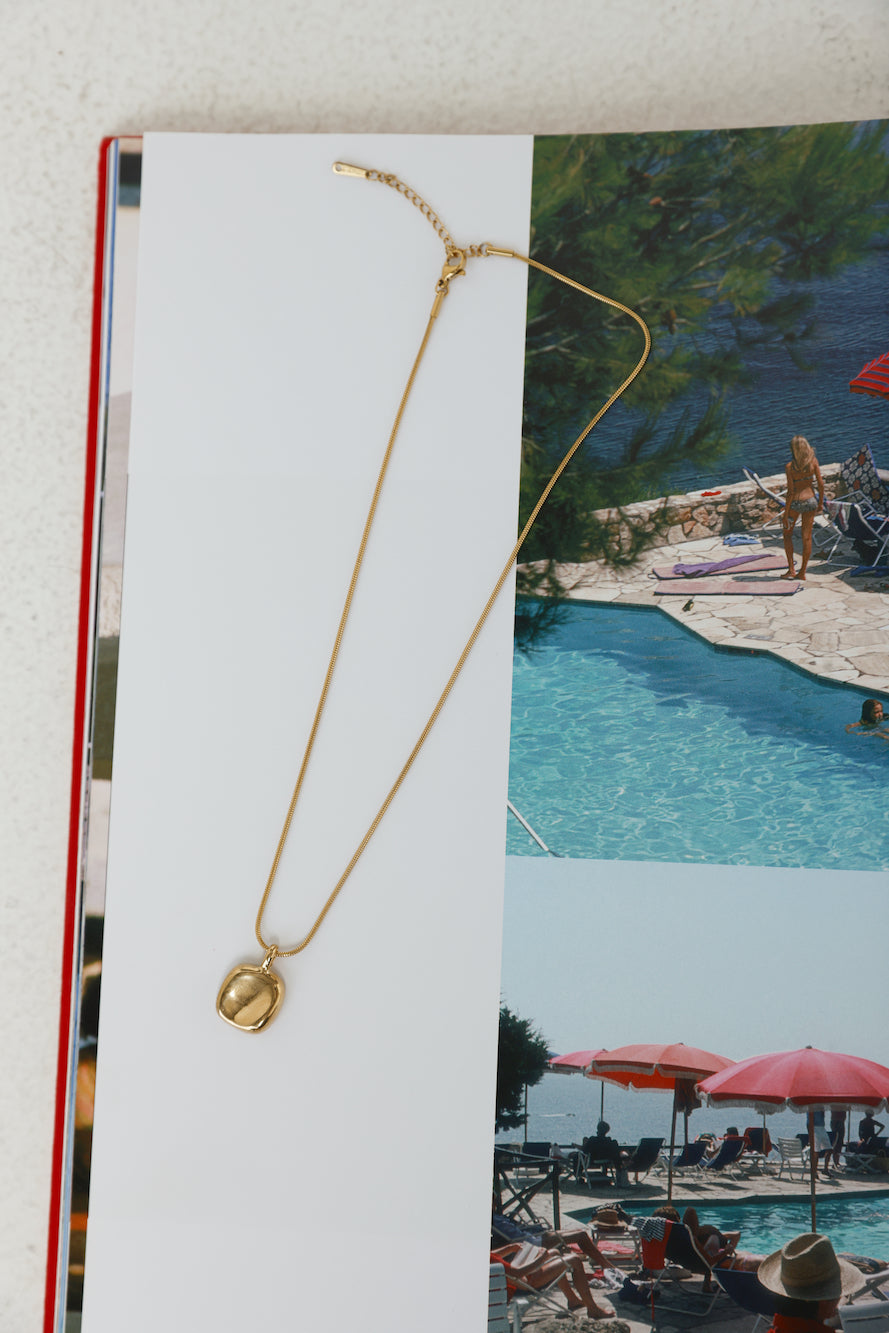 18k Gold Plated Understated Necklace Gold