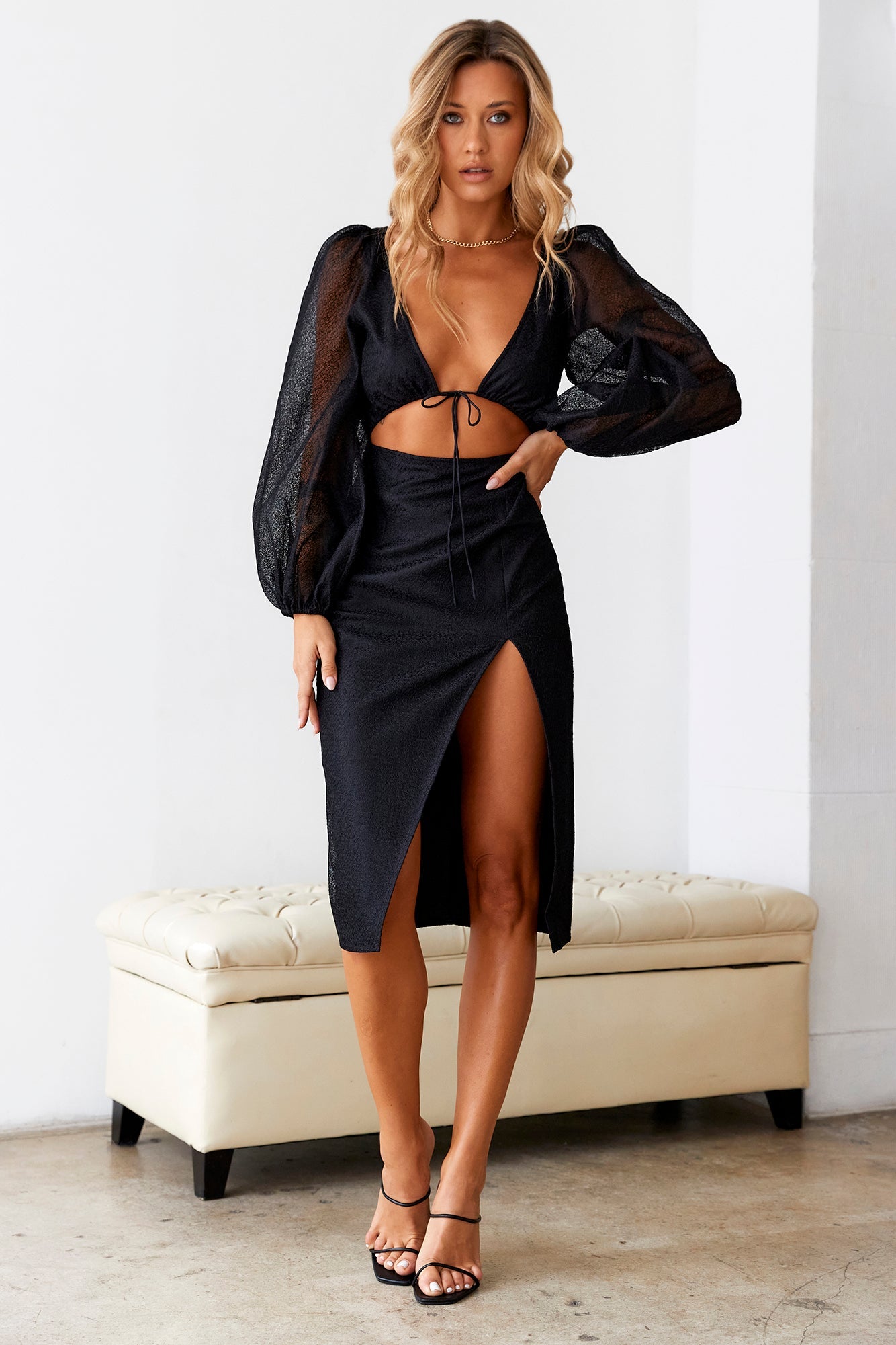 SUR BELLE Dutchess Divine Midi Dress Black