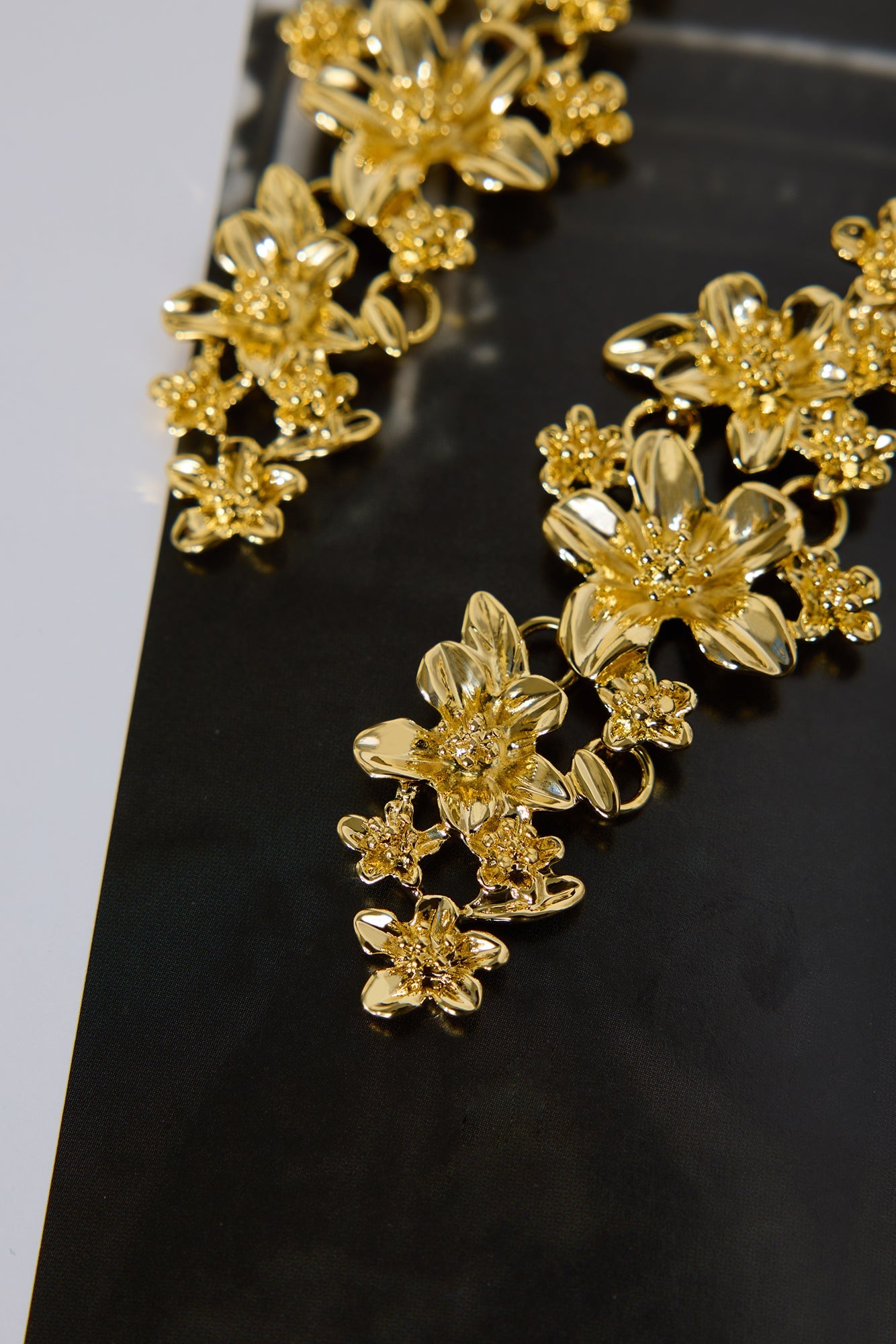18k Gold Plated Lilly Valley Earrings Gold