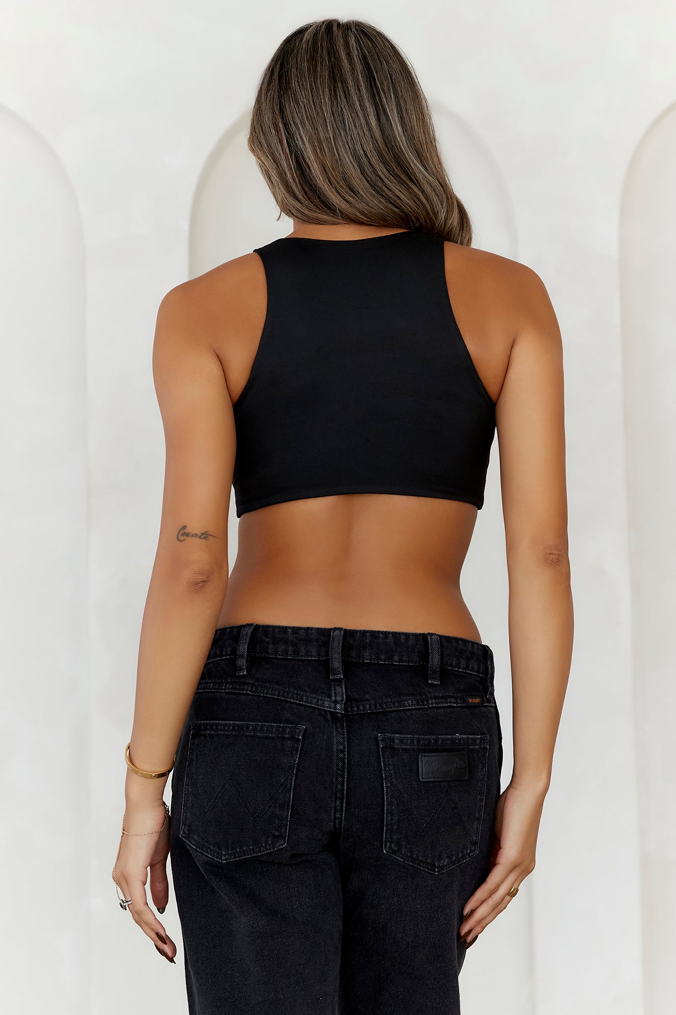 BASE The Classic Crop Top Black