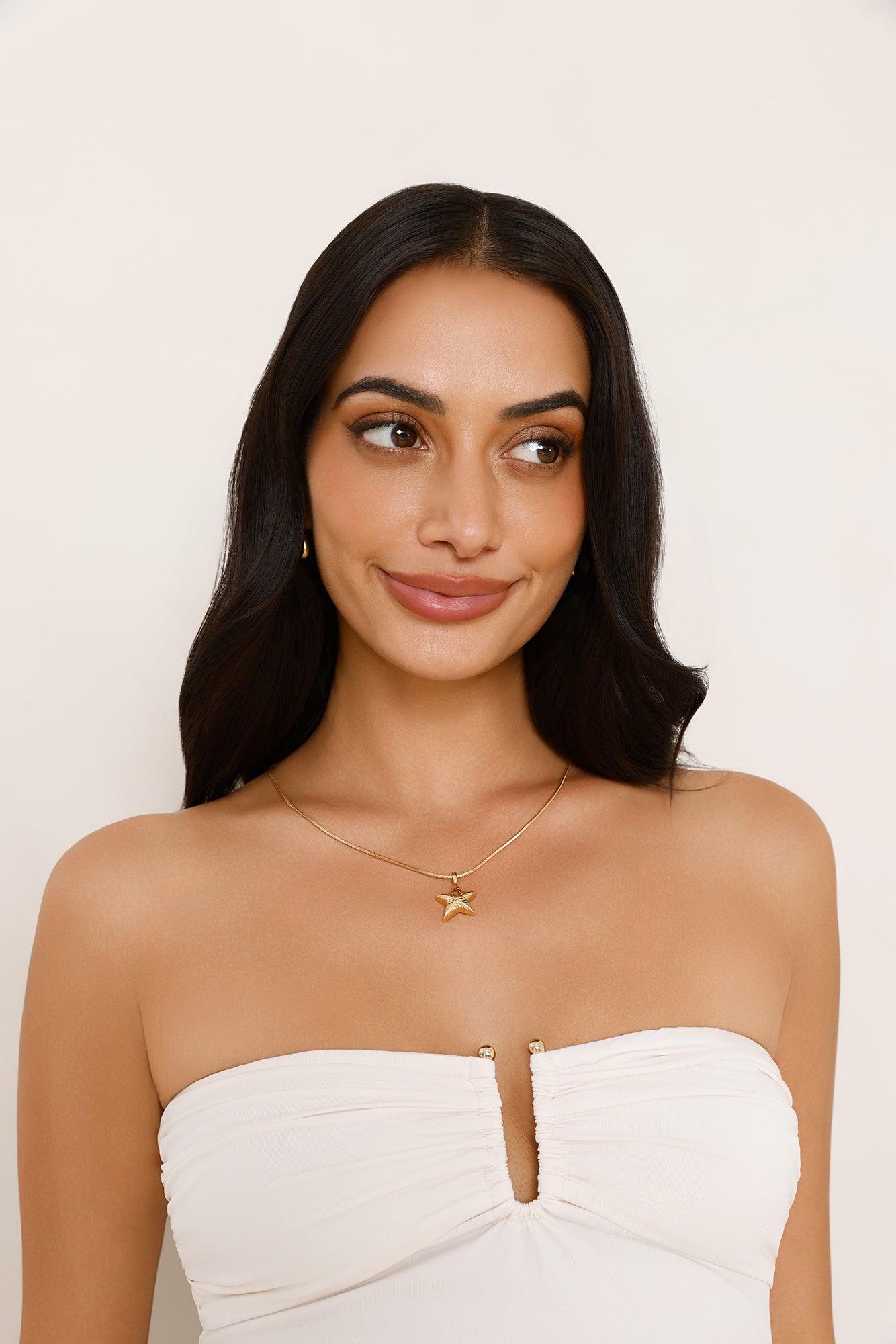 18k Gold Plated Showgirl Necklace Gold