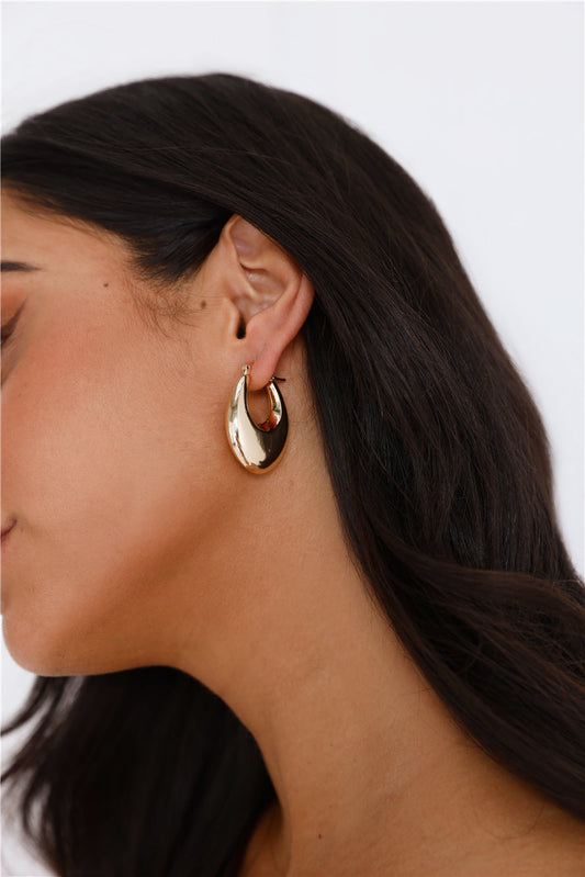 18k Gold Plated Trendsetter Hoop Earrings Gold