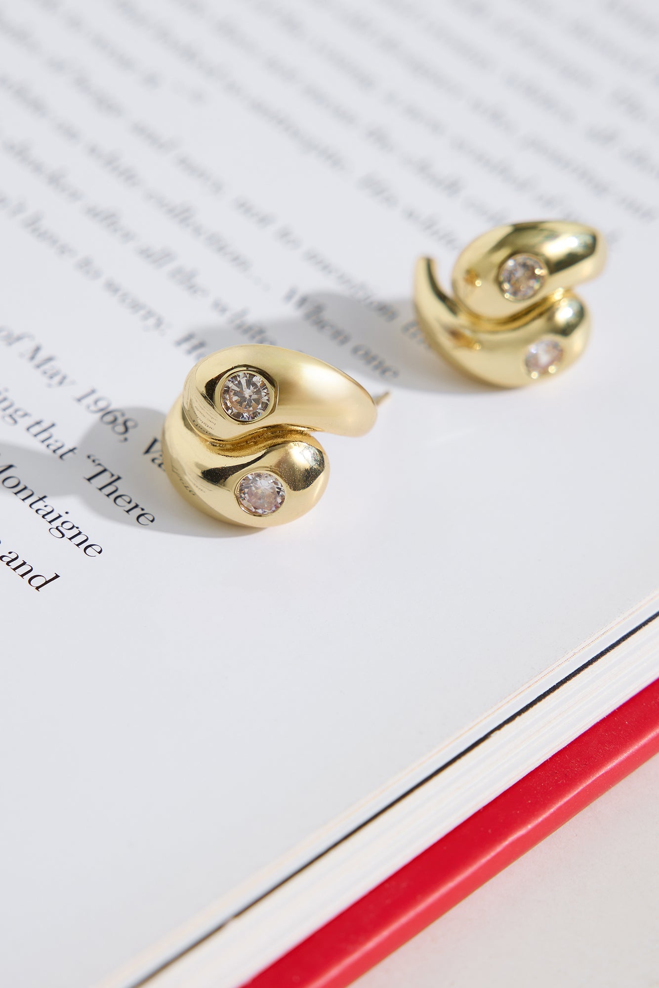 18k Gold Plated Swoon Earrings Gold
